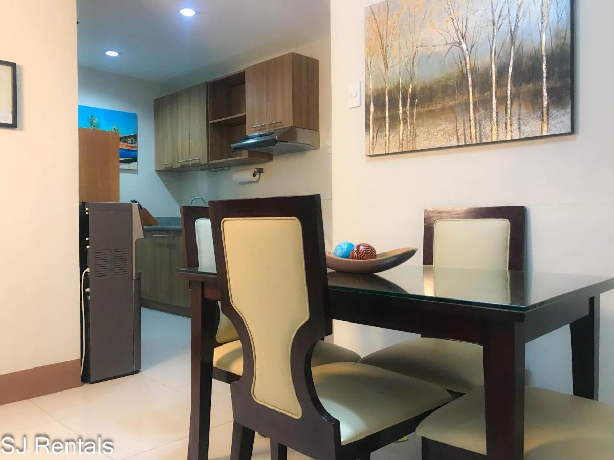 2 Bedroom Condo @ Midpoint Residences W/ City View Mandaue City Exterior foto