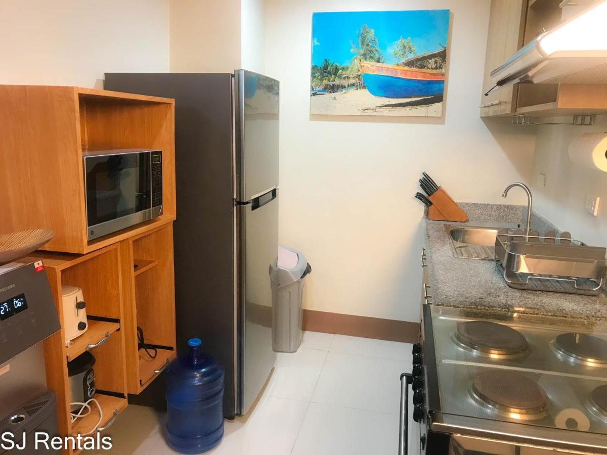2 Bedroom Condo @ Midpoint Residences W/ City View Mandaue City Exterior foto